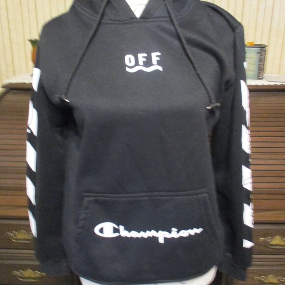 Champion Black & White Off Pullover Hoodie w/Drawstring Hood & Pockets-Youth Med - Picture 1 of 4